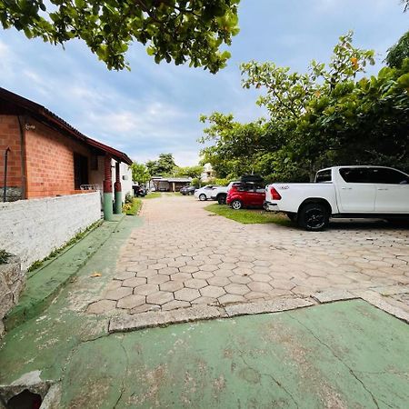 Pousada Louise Pinheira Exterior photo